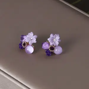 Women's Silver Needle INS Purple Inlaid Diamond Cat's Eye Crystal 3D Flower Cluster Earrings - Whimsical Retro Fairy Sweet Design, Diamond Stone Earrings for Dates, Parties, Best Friend Gifts