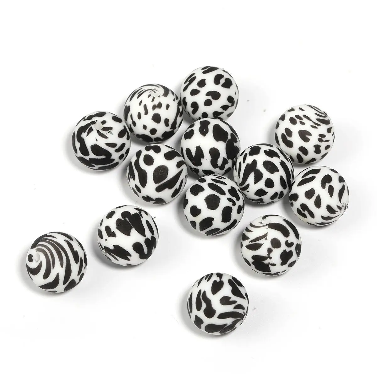 YM495009 Printed beads 30pcs 15mm