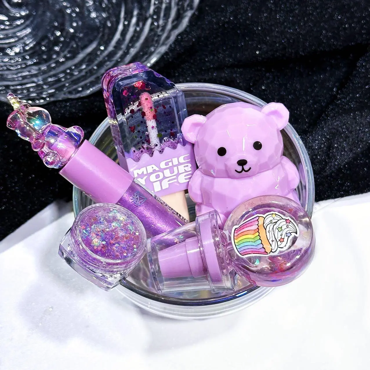 Cute Bear Lip Gloss Set Gift Box for Girls, Shimmer Lipgloss, Glitter Lipgloss, Glittery Lip Gloss, Lip Glossy, Adorable Cosmetic Gifts, Perfect for Birthday and Special Occasions, Cute Beauty Products