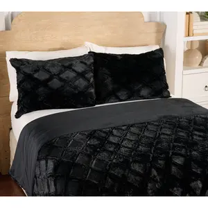 Hotel du Cobb Diamond Coverlet Set - King by Dennis Basso