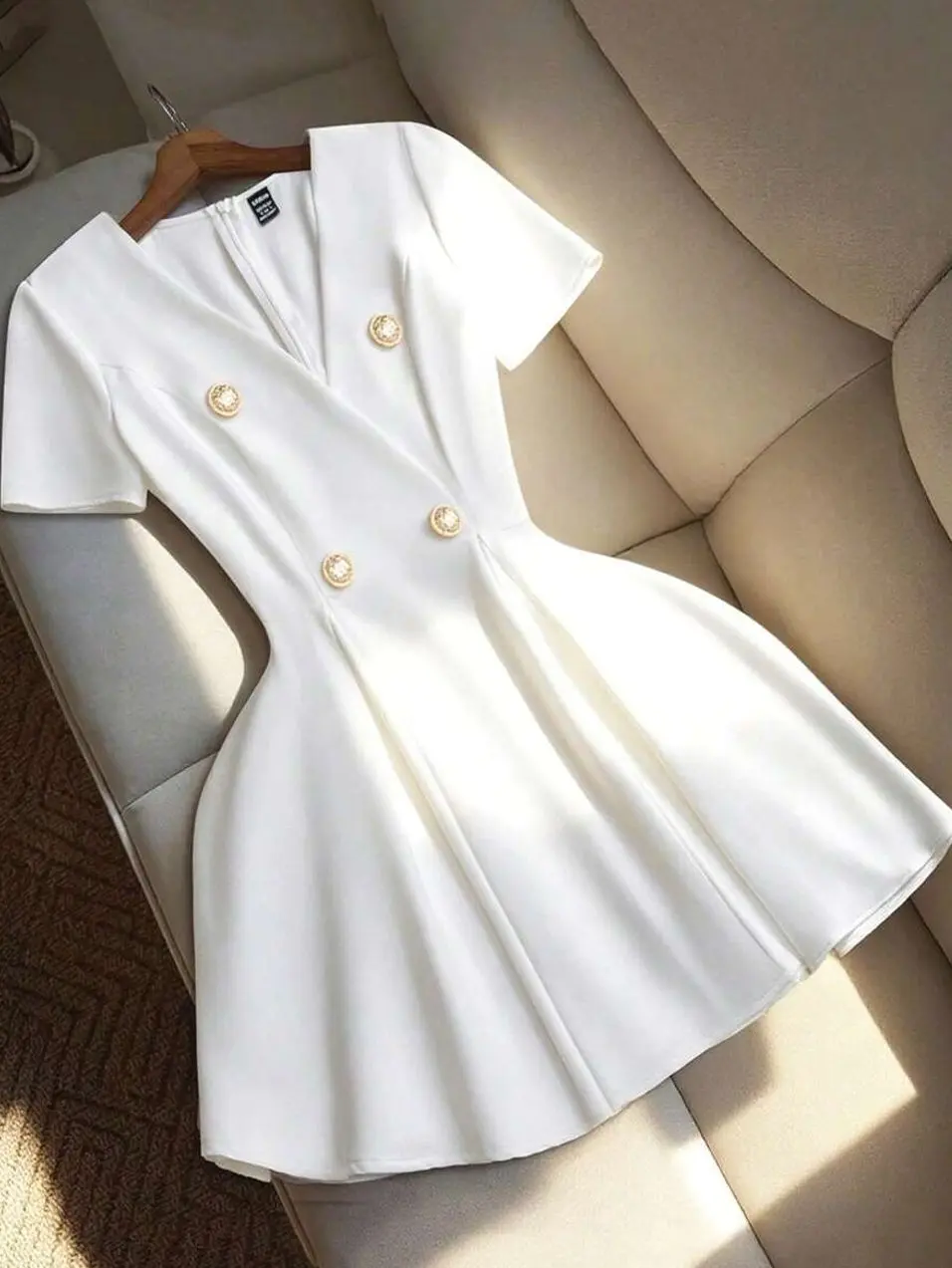Women's Elegant White Cross-Wrap Double-Breasted Short Sleeve Cinched Waist Mini Dress, Summer