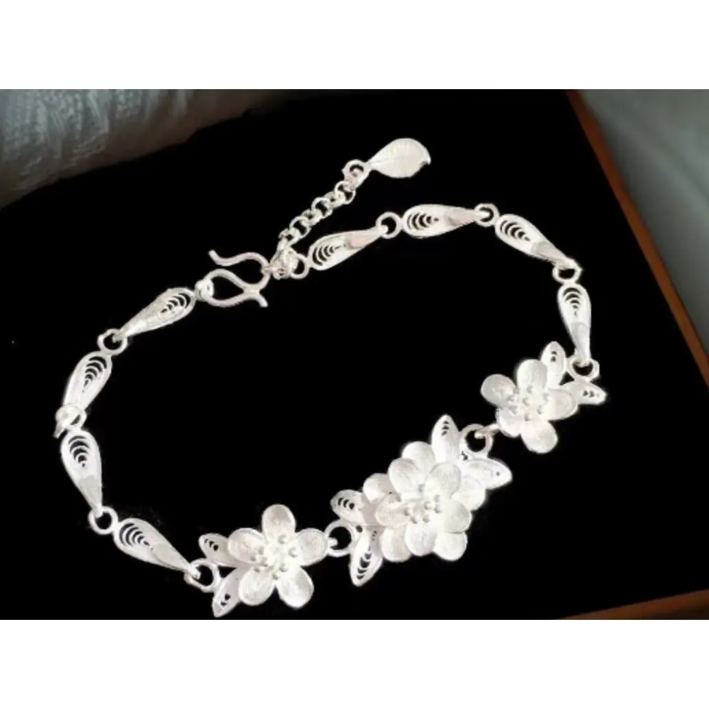 990 Fine Silver Floral Bracelet, Trad Hmong Silver Bracelet, Hmong Jewerly, Certified Pure Silver, Floral Bangle Bracelets,Silver Bracelets for Women, Mothersdaygift, Birthdaygift, Gift for Women