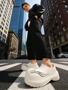 Men's Lightweight Closed-Toe Work Slippers, Clogs, Trendy Big Head Derby Style EVA Sandals, Waterproof Non-Slip Chef Work Shoes for Kitchen