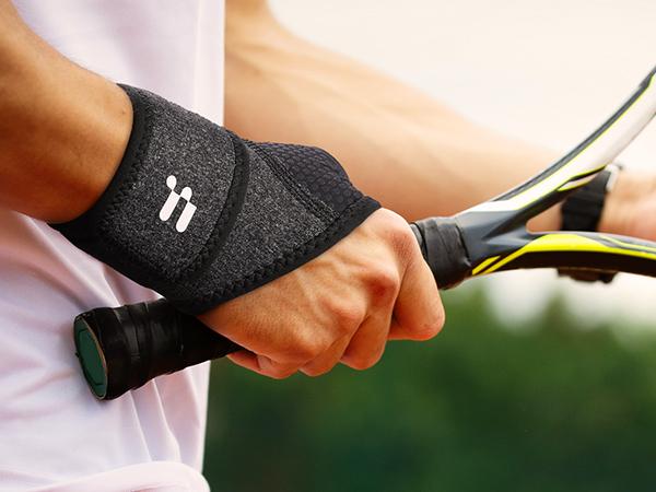 Fitomo Wrist Support Strap with Soft Thumb Opening - Unisex Compression Wristband for Sports, Fitness Workout, Typing, Heavylifting, Adjustable Elastic Fit, Breathable Stretchy Fabric, Basketball Volleyball Gear An Armband Gift for Birthday, Christmas