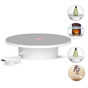Mini Electric Rotating Display Stand, 360° USB Powered Rotation Table with RGB Lights, 15cm Diameter, Ideal for Jewelry, Lipstick, Watches