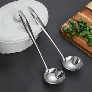 Stainless Steel Oil Separator Ladle, Long Handle Grease Trap Soup Spoon for Healthy Cooking, Fat Skimmer Filter Spoon, Magic Oil-Water Separating Ladle, Modern Kitchen Gadgets