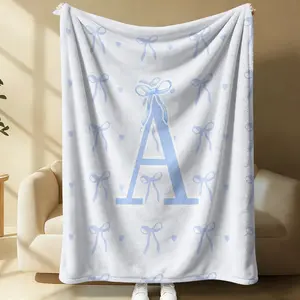 1Pcs Light Blue Coquette Bow Monogram Initial Flannel Blanket, Cute Girly Throw Blanket, Soft & Warm Blanket, Anti-Pilling & Lightweight, All Season Use, Ideal Gift Blanket For Girls, Perfect For Bed, Sofa, Nursery & Room Decor