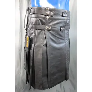 The Otter and The Fox Leather Kilt in Classic Black