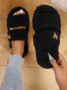 Women’s Plush Heart Decor Slippers 2025 – Minimalist Open Toe Soft Furry Slides, Lightweight Comfort Sole for Living Room/Bedroom, All-Season Cozy Wear & Christmas Gift Trend