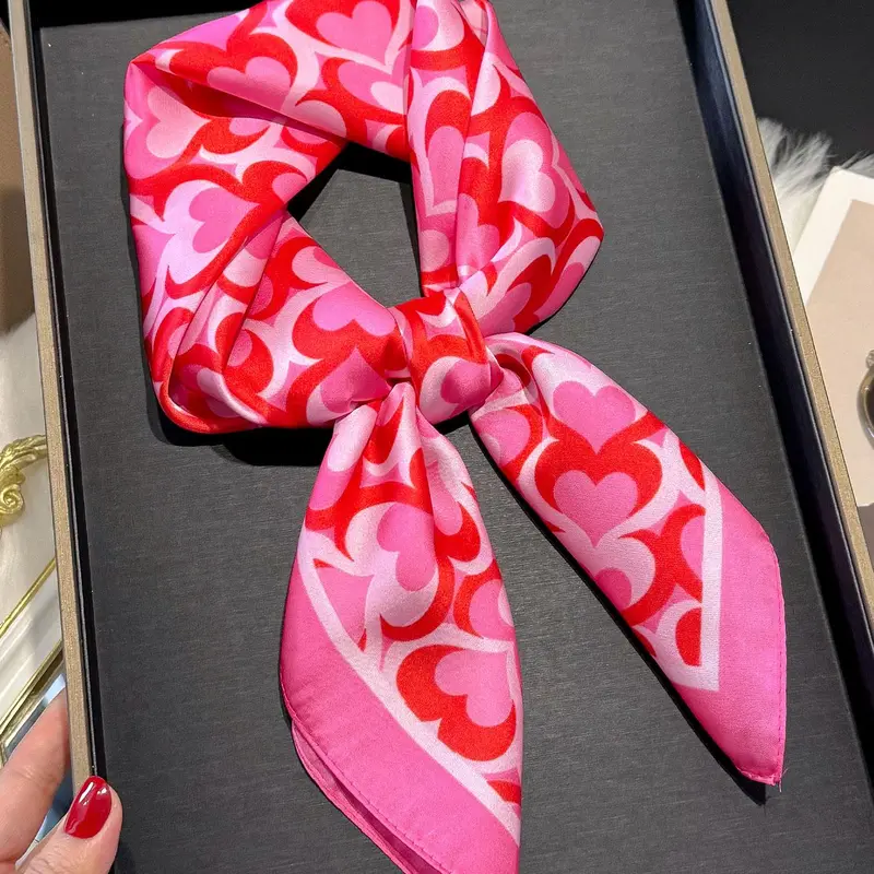 Women's Elegant Heart Print Square Neck Scarf, Casual Soft Comfortable Shawl for Daily Wear, Fashion Accessories for Women & Girls