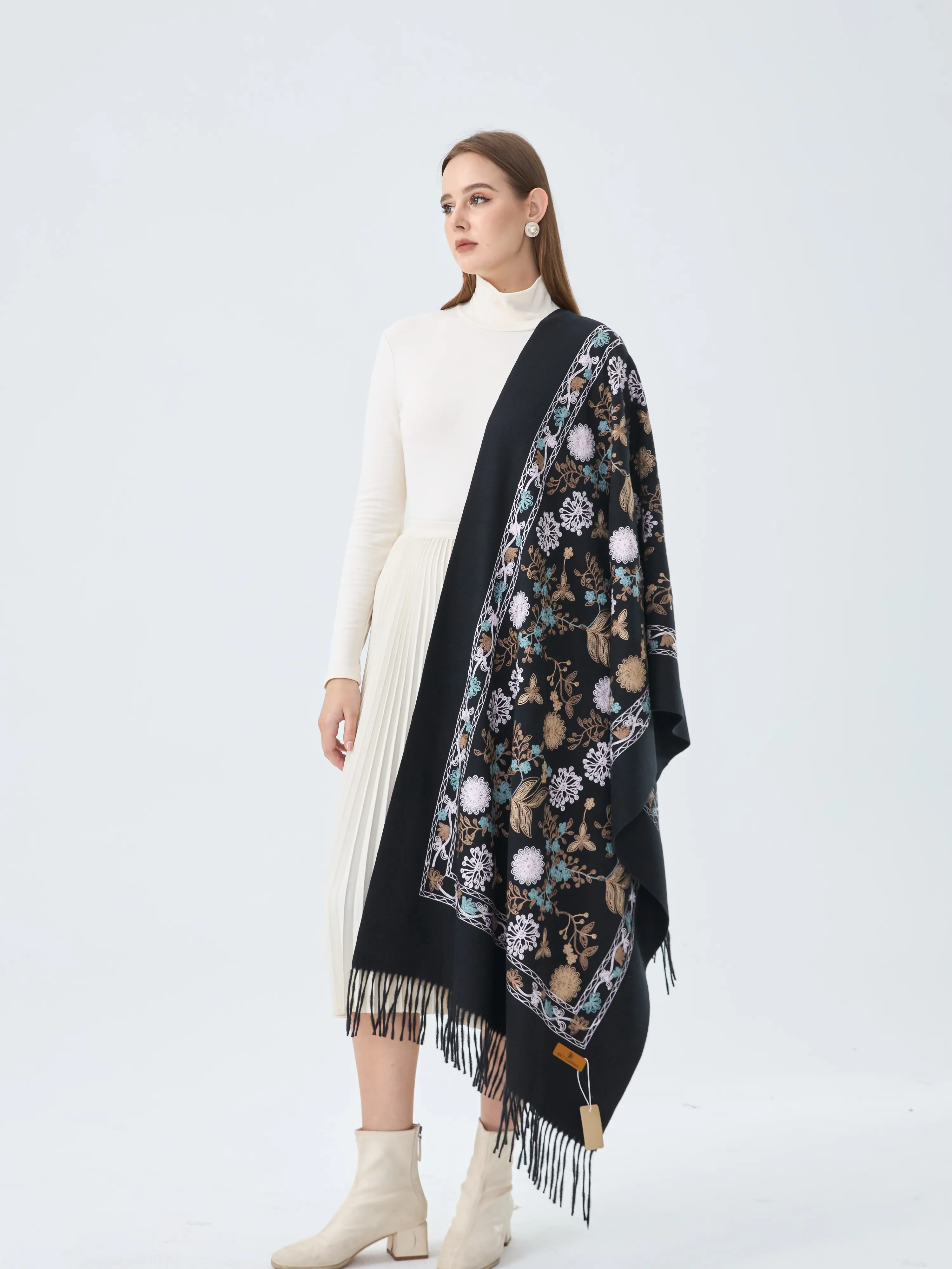 Wool Winter Shawl - Artistic Design Shawls, Elegant Black, Floral Embroidered Fashion Clothes Accessory for Cold Weather