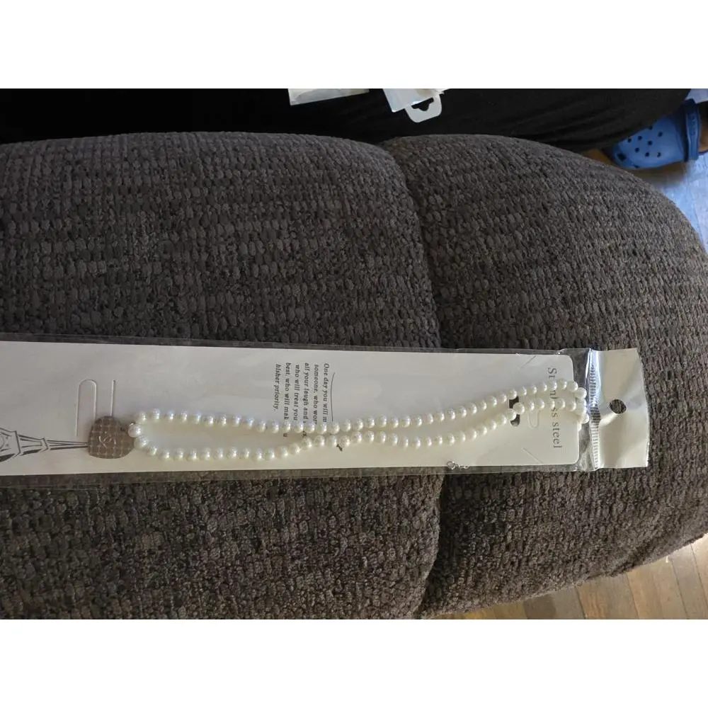 Elegant Pearl Necklace with Delicate Design, Perfect for Special Occasions, High-Quality Material, Ideal for Gift-Giving