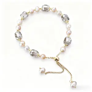 Elegant Pearl & Crystal Adjustable Bracelet - Timeless Luxury for Any Occasion