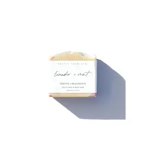 [Pretty Farm Girl] Lavender + Mint Milk + Honey Goat Milk Soap Bar – Soothing & Refreshing Cleanse for Sensitive Skin (4.25 oz / ~121 g)