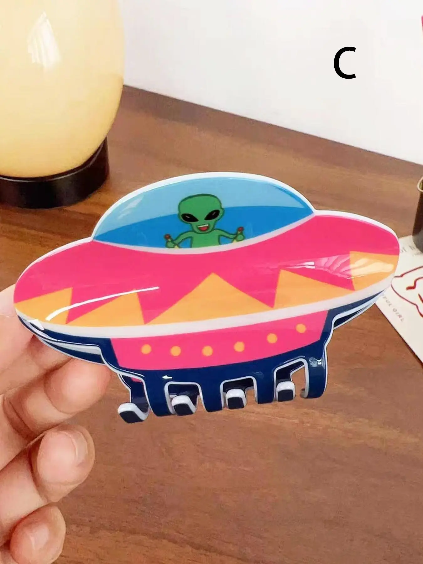Cute Cartoon Alien UFO Design Hair Claws, Colorful Hair Accessories for Women & Girls, Minimalist Headwear Suitable for Thick Hair, Claw Clips, Hair Decor, Fun Claw Clips, Super Cute Clips