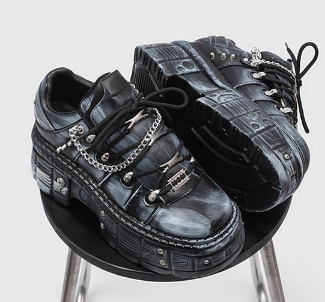 Men's Designer Platform Shoes Vintage Processing Punk Gothic Silhouette Flattering 2026 New