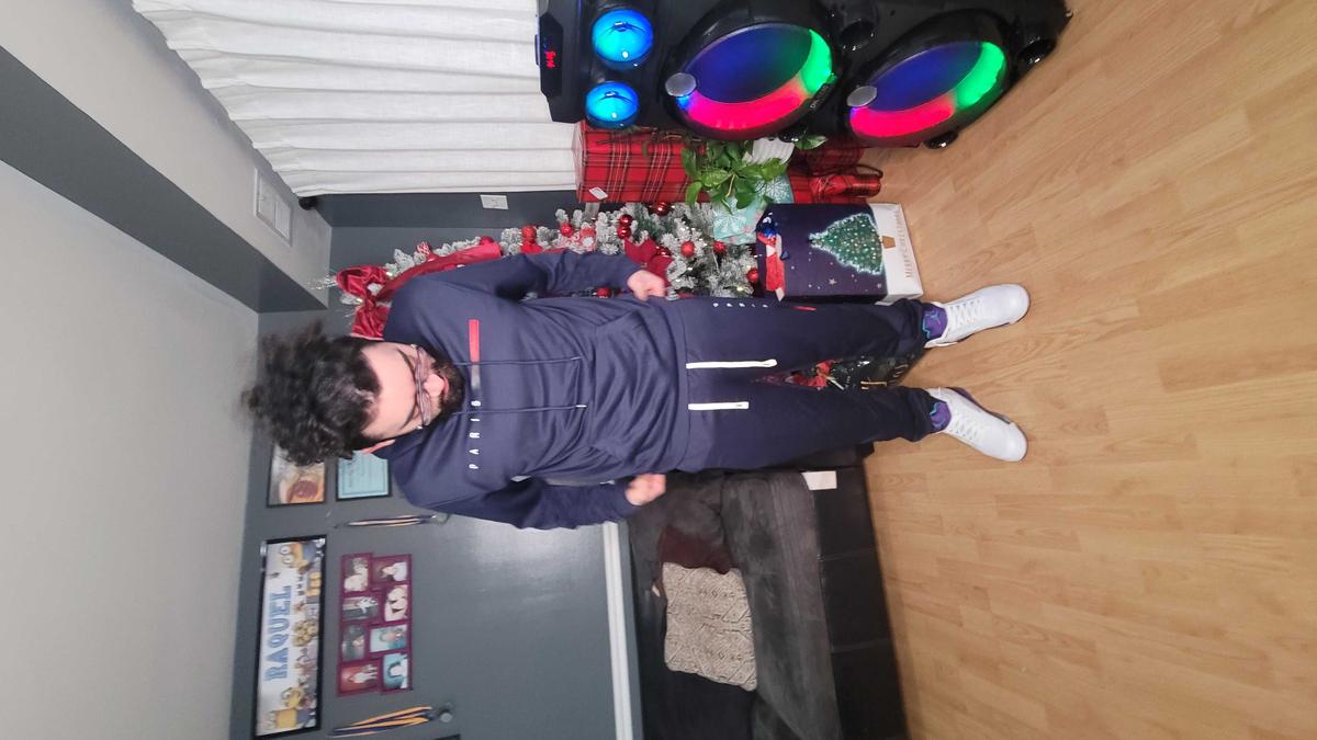 Item: Blue + Blue, L