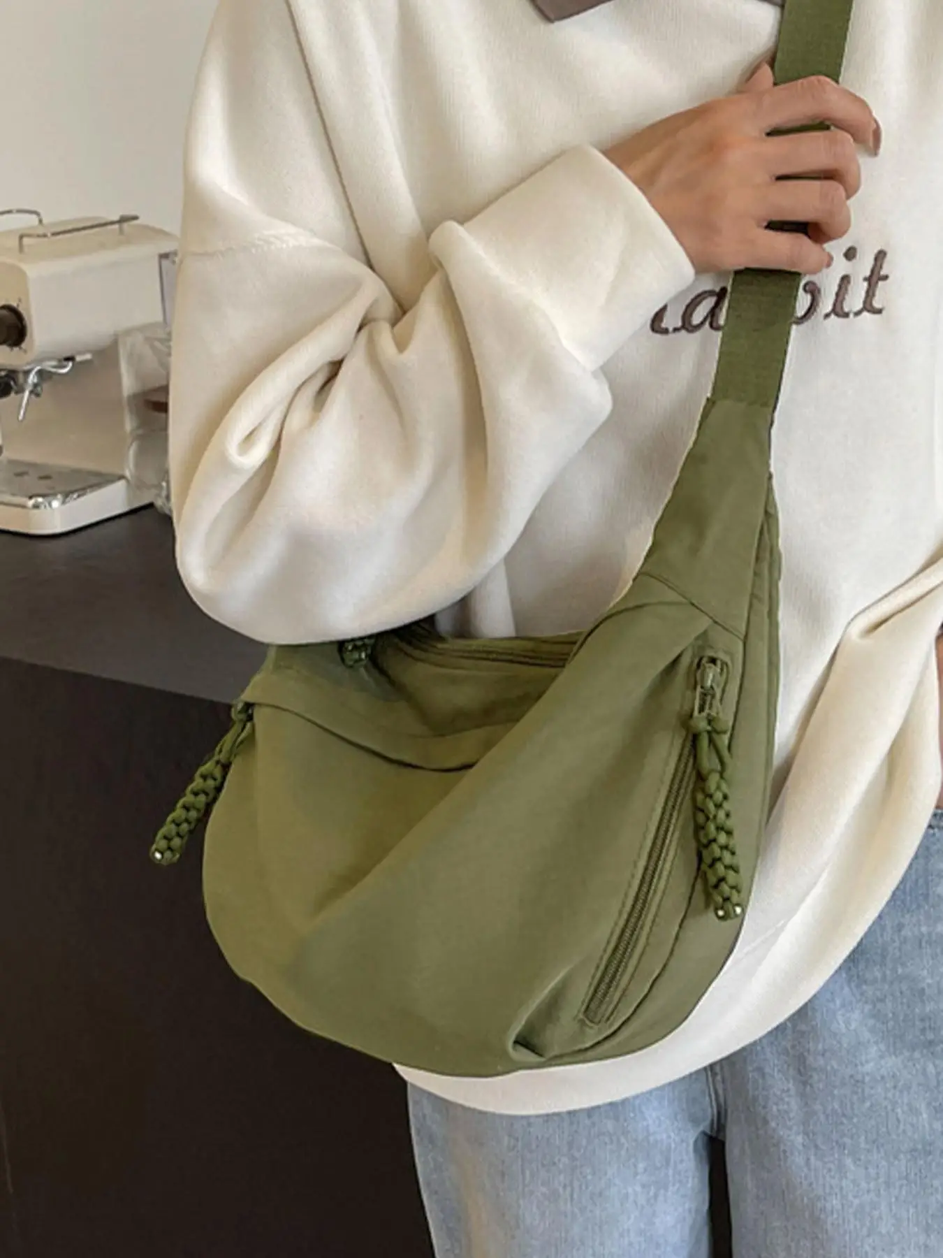 Women's Solid Color Shoulder Bag, Fashionable Nylon Crossbody Bag for Daily Used, Casual Trendy Versatile High-quality Daily Commuting Bag, Lightweigh