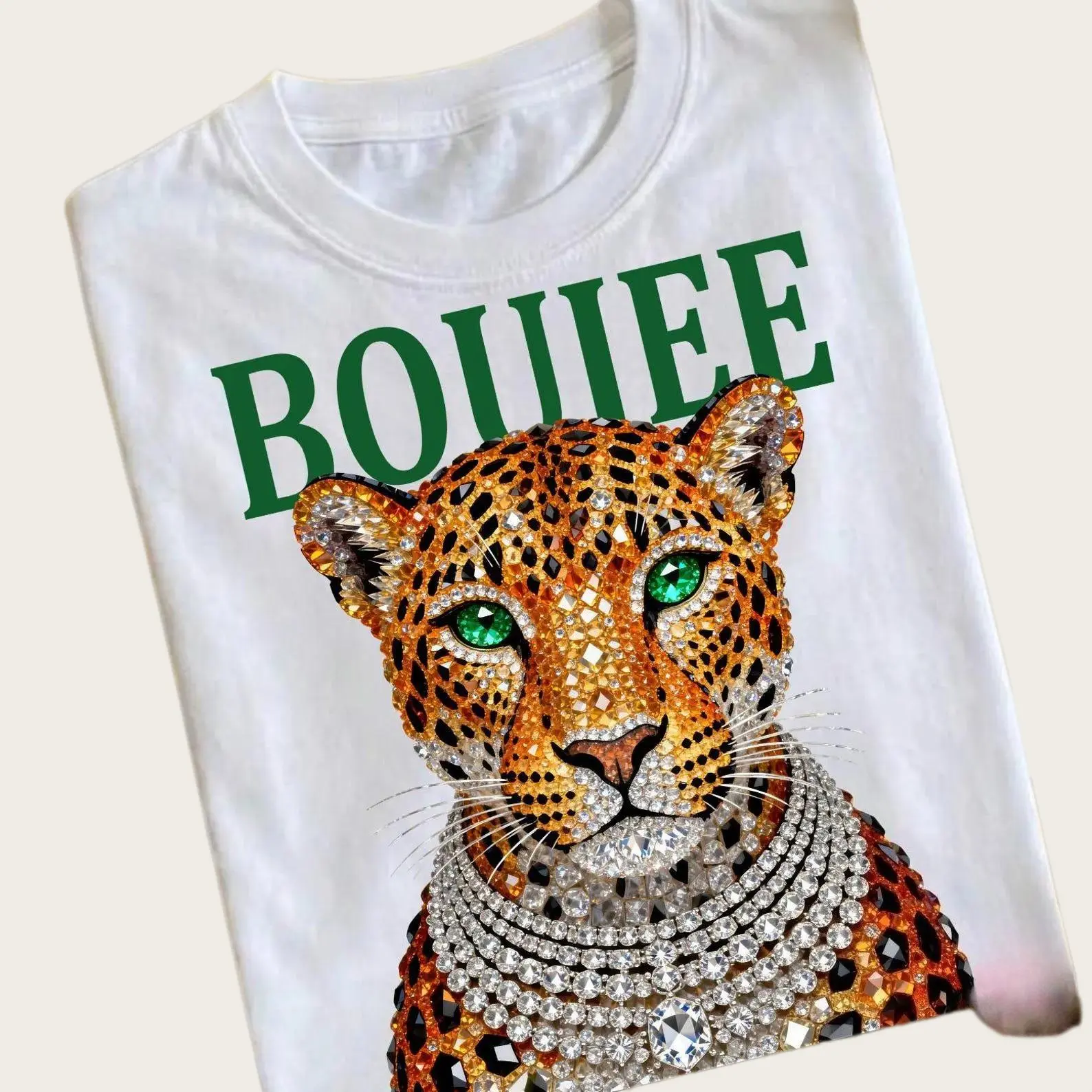 comfy Vintage Leopard Print Shirt, Glam Fashion Graphic Tee, Trendy Animal Print T-Shirt,Boujee Diamond Bling Leopard Head Graphic T-Shirt, Women’s White Luxury Aesthetic Short Sleeve, Rhinestone Effect Boujee Leopard Casual Tee, Glam Fashion Top,Muppet