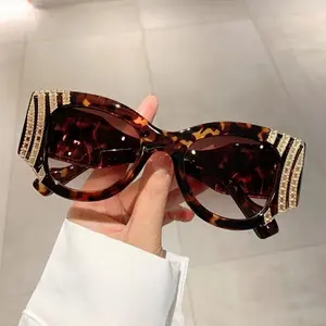 2026 New Release Unisex Oversized Cat Eye Glasses – Brown Black Two-Tone Metallic Accent Gradient Flat Mirror, TikTok Shop Summer Gift