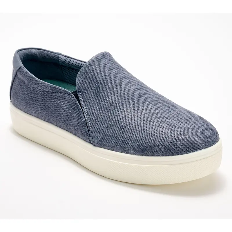 Taos Dandy Comfortable
Lightweight Slip-On Blue Canvas
Sneaker Women\'s Size 8 Taos Dandy - FREE Shipping & FREE Returns - Women main image 3