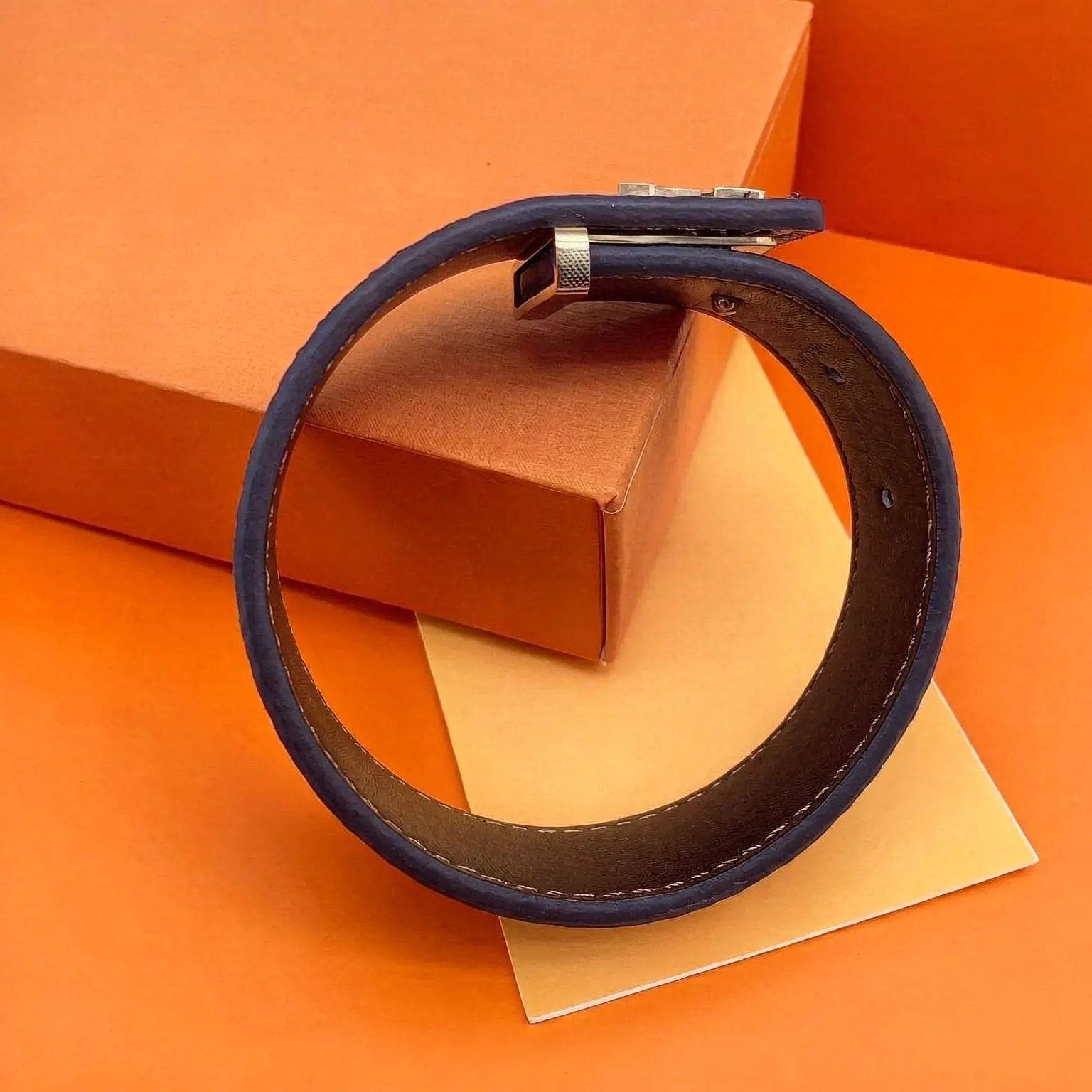 Unisex Leather Bracelet, 21cm Length with Titanium-Steel Buckle, Luxury Costume Jewelry Wrist Bracelet Comes with Gift Box