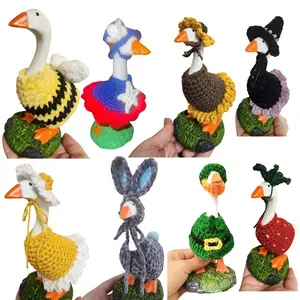 Desktop Goose Clothing DIY Toy, 7-inch New Arrival Pure Handmade Knitted American Mini Goose Festive Fashion Party Personalized Pet Outfit