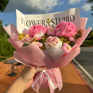 Handmade Crochet Carnations & Roses Bouquet with Gift Bag, Artificial Mixed Flower, Perfect Gift for Mom, Women, Birthday, Teacher's Day, Christmas, Home Decor, Adorable Stuffed Bouquet