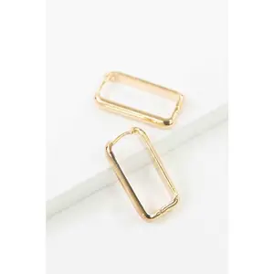 Lovoda Rounded Rectangle Hoop Earrings | Gold