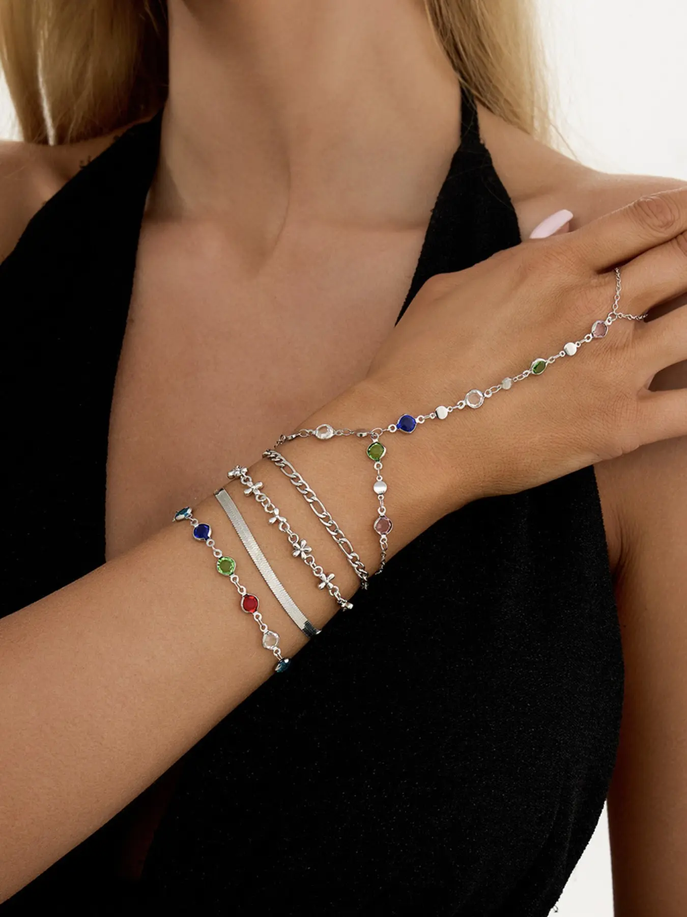 Luxury Bohemian Colorful Stone Hand Chain, 18K Gold Plated Flower Herringbone Layered Bracelet, Perfect For Mom & Couple, Versatile Daily Jewelry, Stackable Bracelets