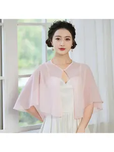 New pearl shawl fashion boutique, cool and sun-proof, lightweight and versatile, in Japanese and Korean style, with a touch of petite bourgeoisie charm, Lady