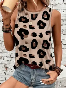 A ladies' khaki round-neck leopard-print casual sleeveless fitted tank top pullover that is versatile and suitable for all occasions