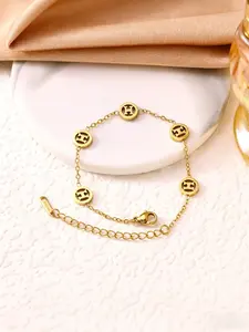 Gold Tone H Letter Charm Bracelet for Women, Dainty Initial H Link Bracelet, Elegant Everyday Jewelry, Initial Letter Bracelets