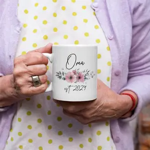 New Oma Gift Oma Est 2024 Oma Gift Pregnancy Announcement Baby Reveal Oma Gift Oma To Be Gift New Oma Coffee Mug Mothers Day Gift Idea