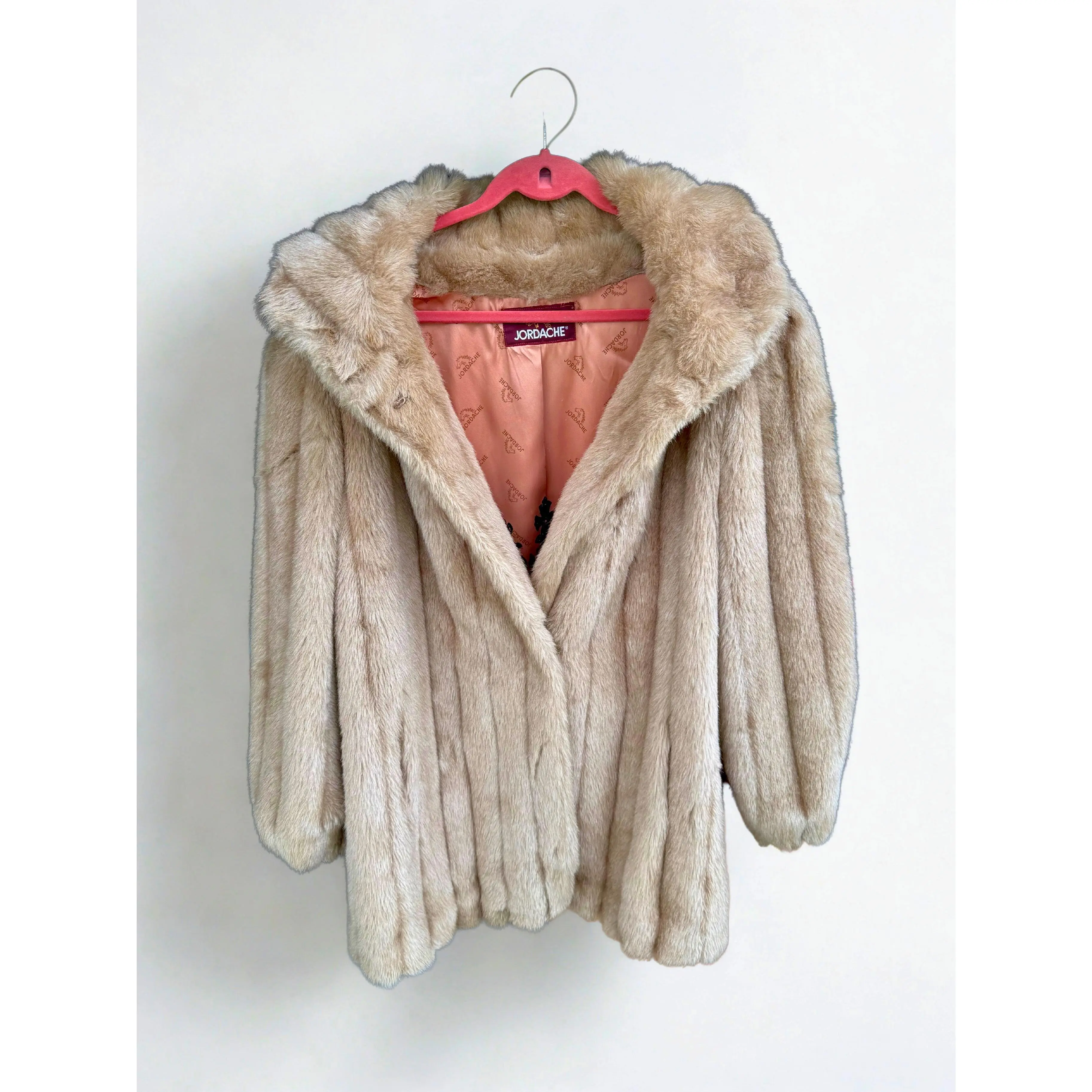 Vintage 1980s Jordache Faux Fur Coat – Champagne Beige | Voza Crown Collection (M/L)
