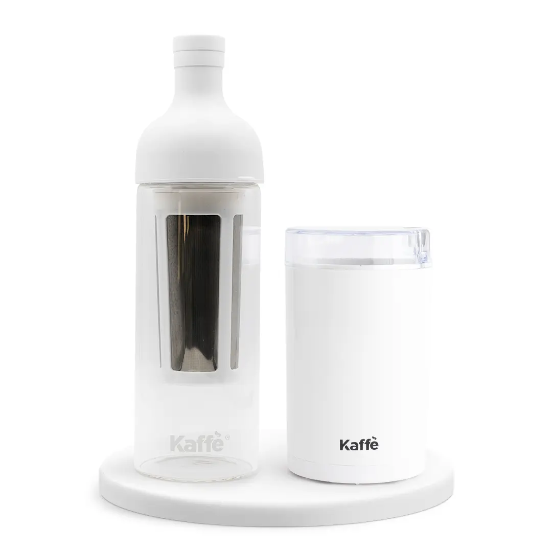 Kaffe Cold Brew Essentials Kit in White - 34oz Cold Brew Coffee Maker & Compact Blade Grinder