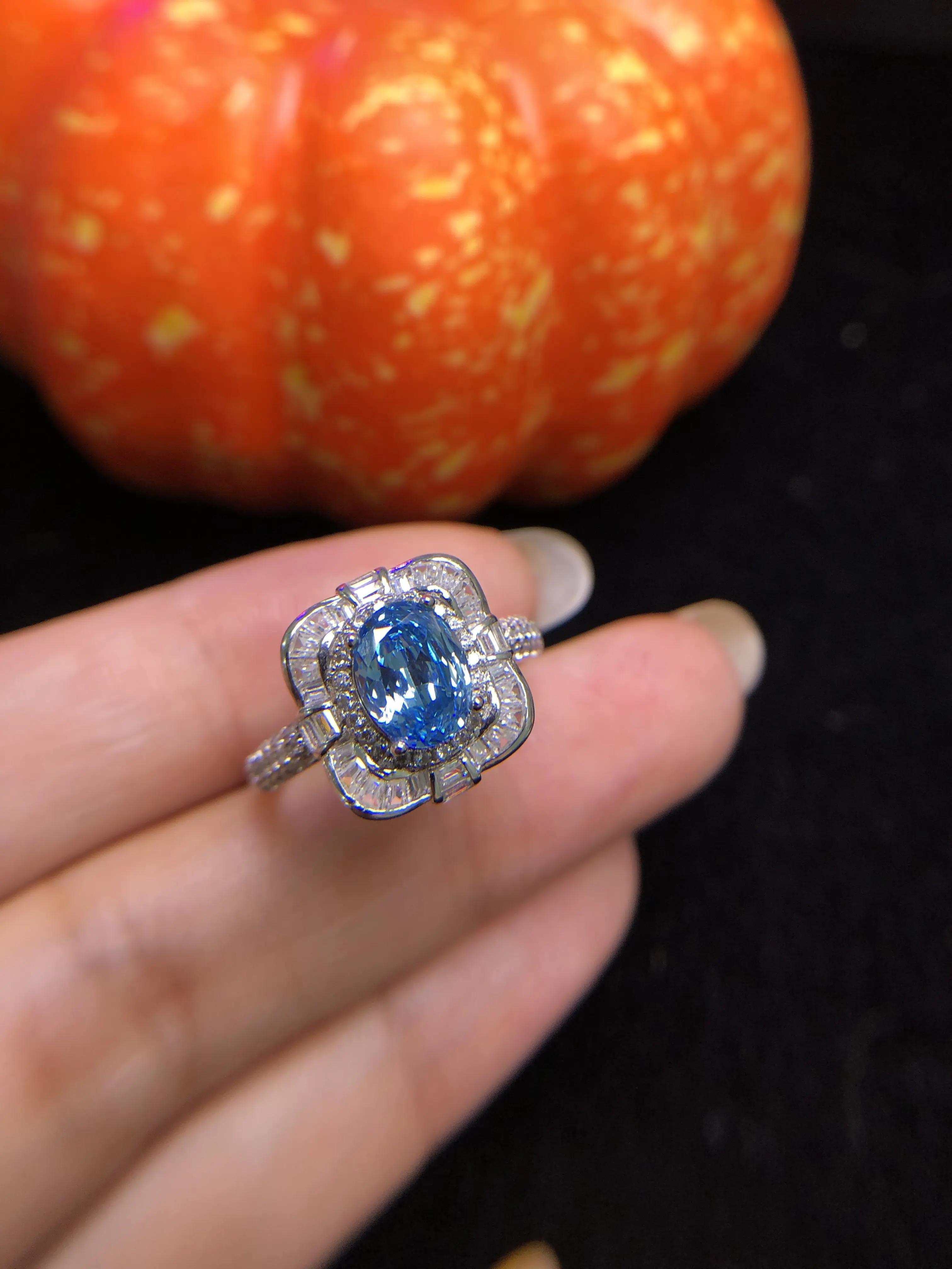 S925 Sterling Silver Vintage Court-Style Ring - Square Pavé Setting, Millennium Cut Lab-Grown Paraíba Diamond Alternative, Wedding Gift with Sunflower Motif