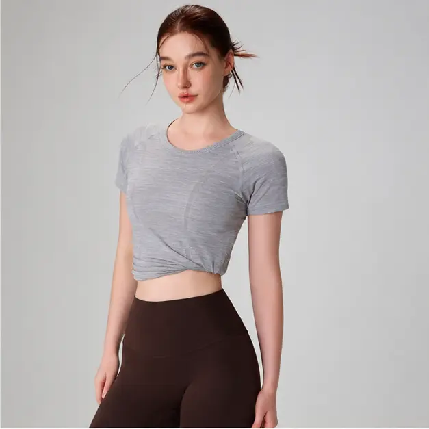 Women's Seamless Ruched Short-Sleeve Workout T-Shirt - Stretch Quick-Dry Slim-Fit Athletic Top for Yoga, Running