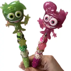 Large figure topper pens rhinestone Cos n Wan FOP