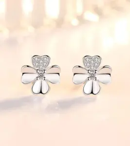 925 Sterling Silver Crystal Zircon Four Leaf Clover Stud Earrings