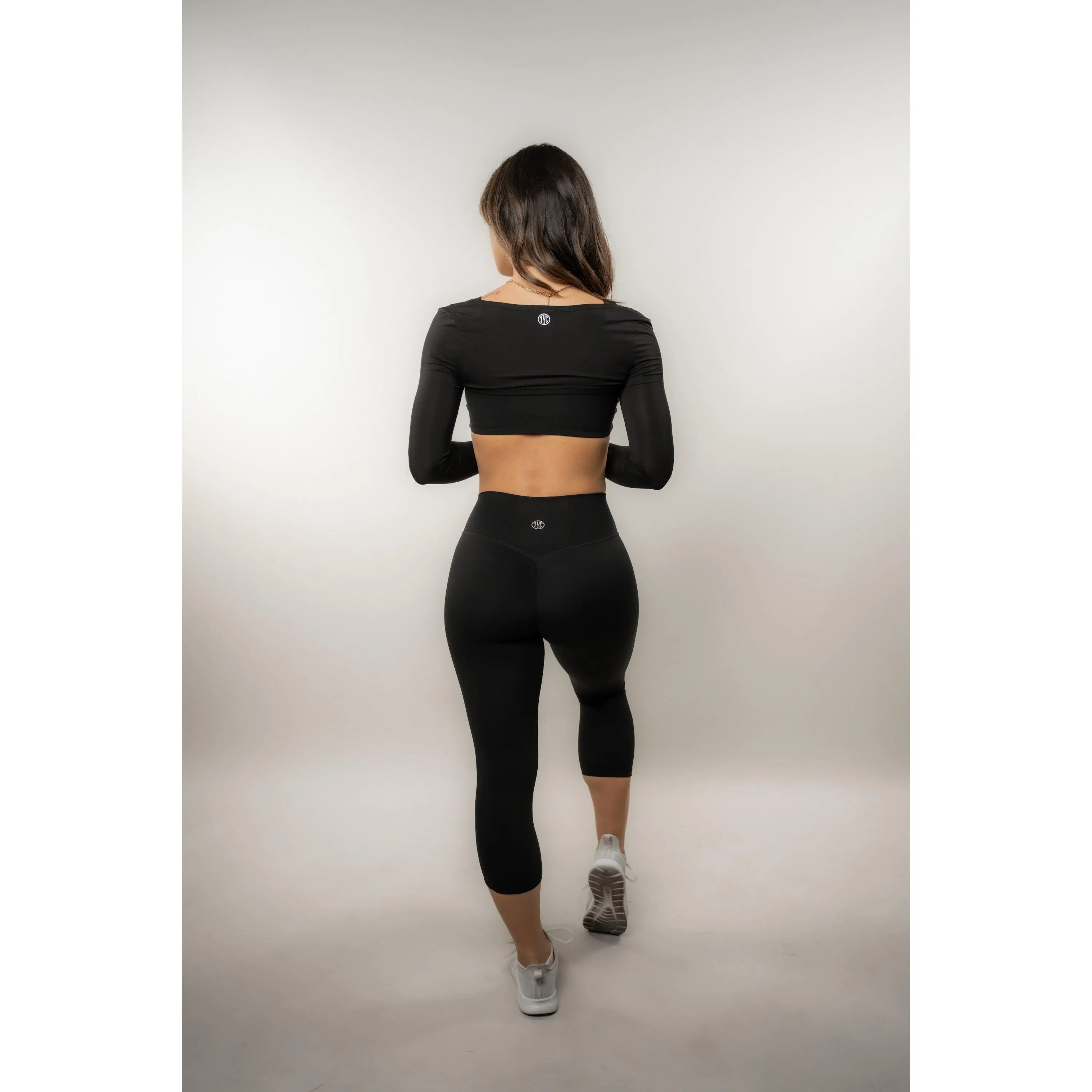 ORIGINAL Effortless Scrunch Capris - Black