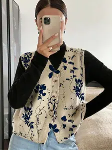 Women's Plant Print Floral Button Front Knitwear Sweater Vest, Casual Fitted Sleeveless Knit Cardigan for Spring Summer Fall, Comfortable Warm Clothing Womenswear