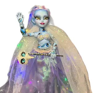 Unique OOAK Monster High Doll with many  Eyes - Abbey G3