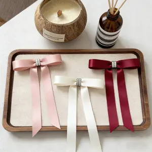 Cute & Practical Smart Magnetic Hair Clip: Butterfly Design, No-Slip Snap Closure for All Hair Types – Effortless Everyday Chic Upgrade