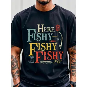 Men's "Here Fishy Fishy" Graphic T-Shirt - 100% Cotton Breathable Quick-Dry Crew Neck Tee with Colorful Fishing Design, Lightweight 180gsm All-Season Casual Shirt for Outdoor Enthusiasts, Fishing Gear