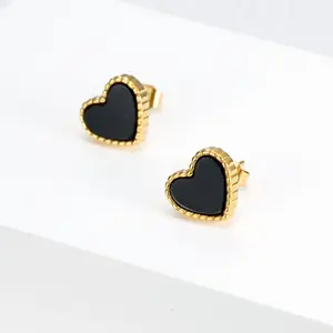 Unisex Retro Heart-Shaped Stainless Steel Stud Earrings - Trendy Jewelry, Simple Fashionable Versatile Accessory for 2 Key Occasions