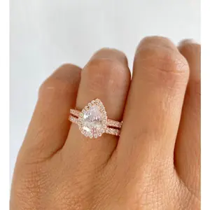 2.50 CTW Pear Cut, 2-Piece Wedding Ring Set