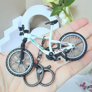 Mini Bike Keychain, Simulation Alloy & Plastic, Sports Car Pendant, Perfect Gift for Birthdays, Christmas, Halloween, Easter, Hanukkah, Thanksgiving
