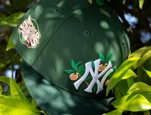 New Era LA Dodgers 59FIFTY Fitted Cap – Iconic Team Logo Embroidery On Front, Detailed Side Patch Design, Structured Crown Fit, Premium Urban Streetwear Hat For Daily Wear And Modern Outfit Styling