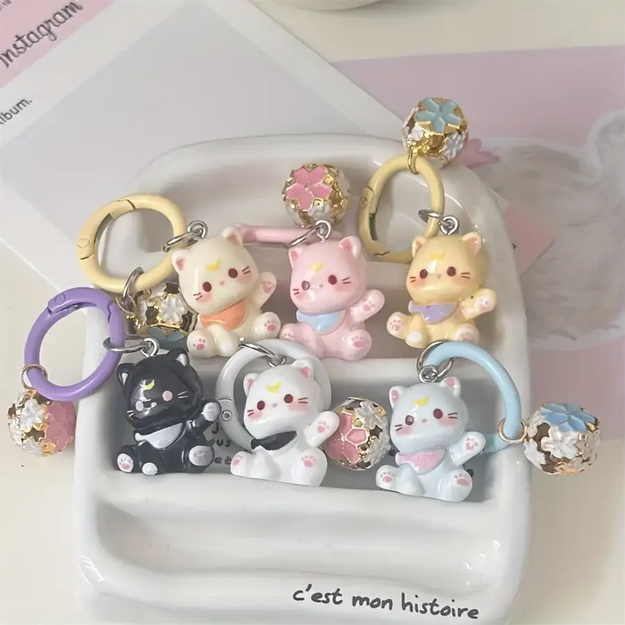 Pack of 6 Cute 3D Cat Keychains with Bells, Cartoon Bag Charms for Students & Girls Backpacks, Best Friend Gifts, Cute Keychains, Animal Character Keychains